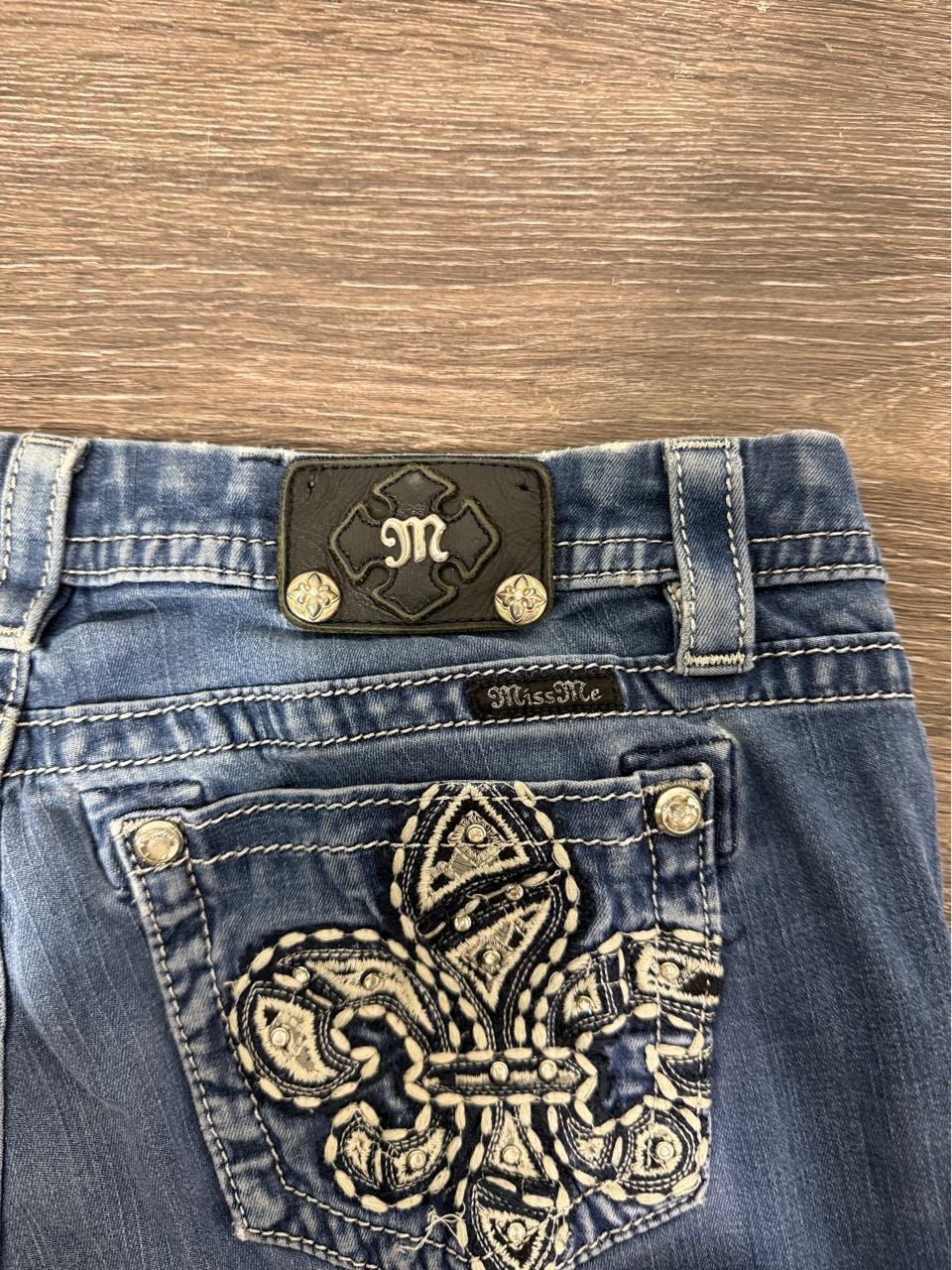 Y2K Miss Me jeans – Women's Used Clothing
