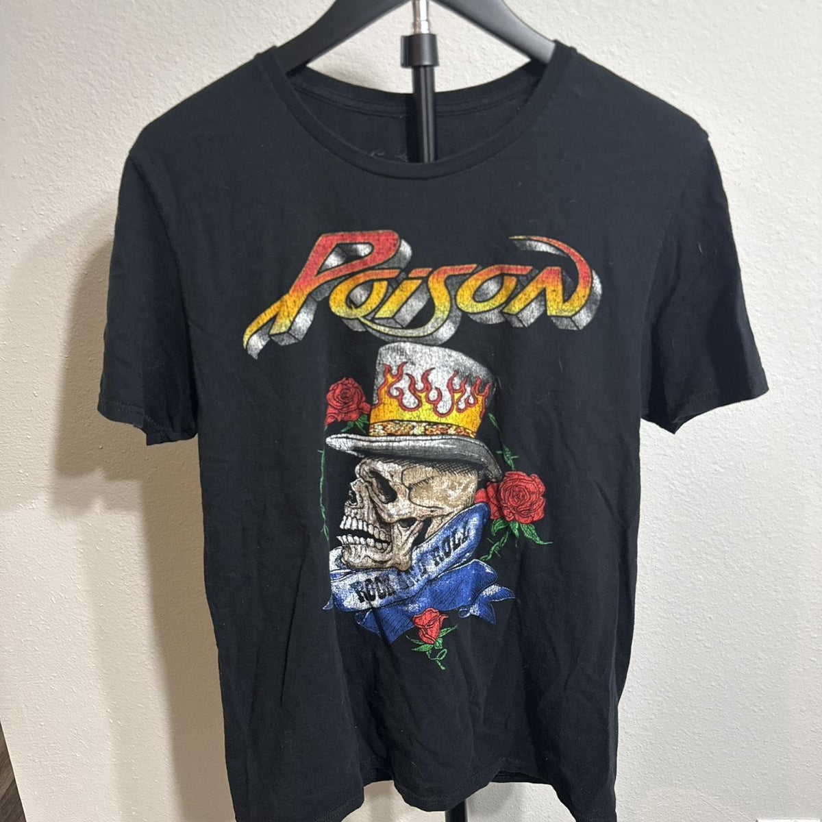 Vintage Black tee – Women's Used Clothing