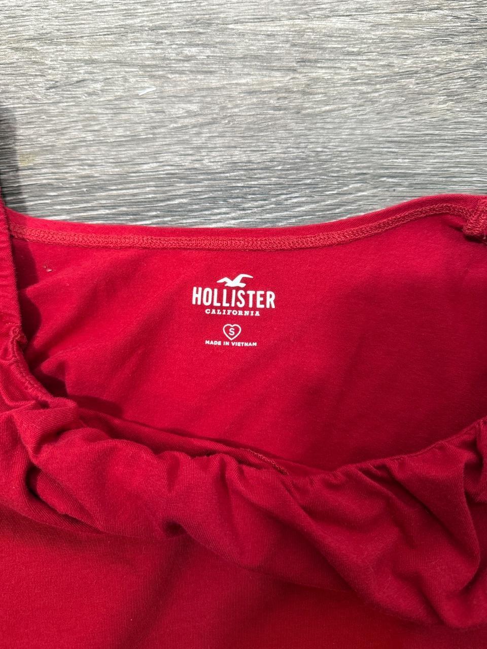 Y2K Hollister Co. Red top – Women's Used Clothing