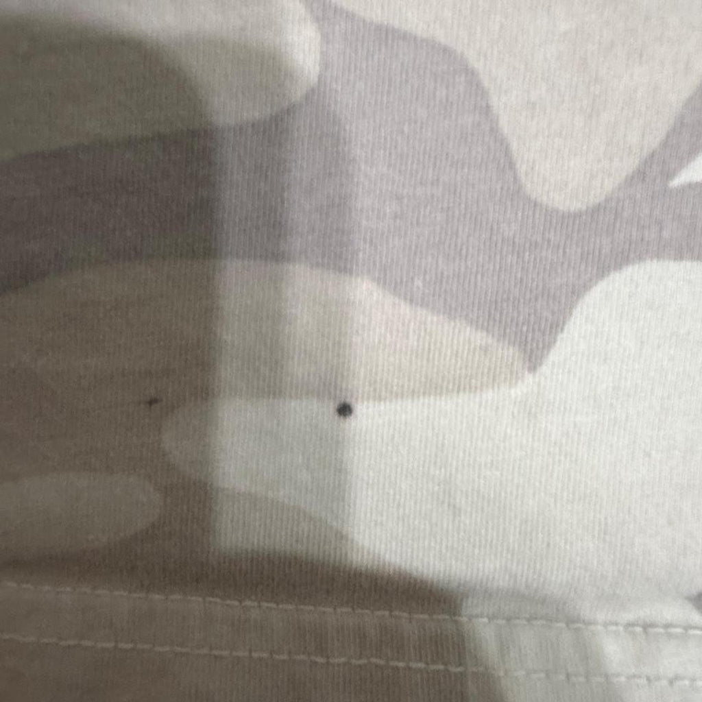 Y2K Hollister Co. Cream tee – Women's Used Clothing