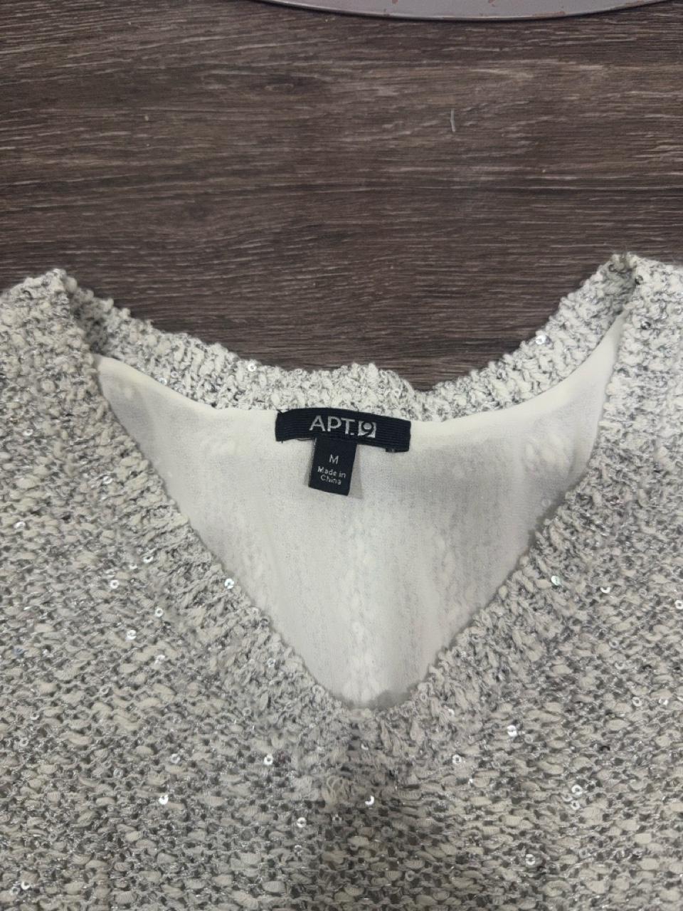 Y2K Apt. 9 Silver sweater – Women's Used Clothing