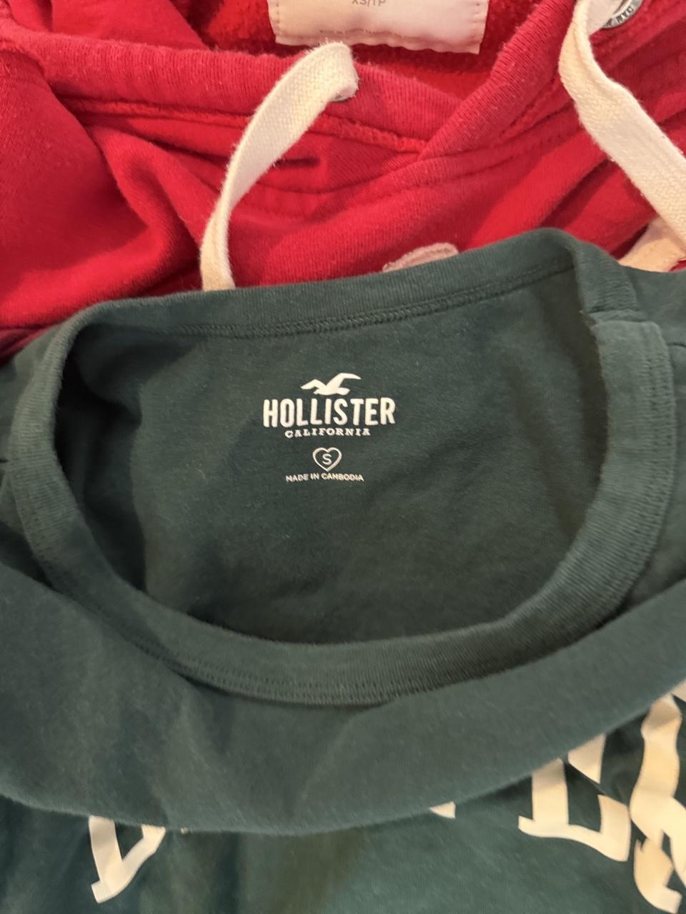 Y2K Hollister Co. baby tee – Women's Used Clothing