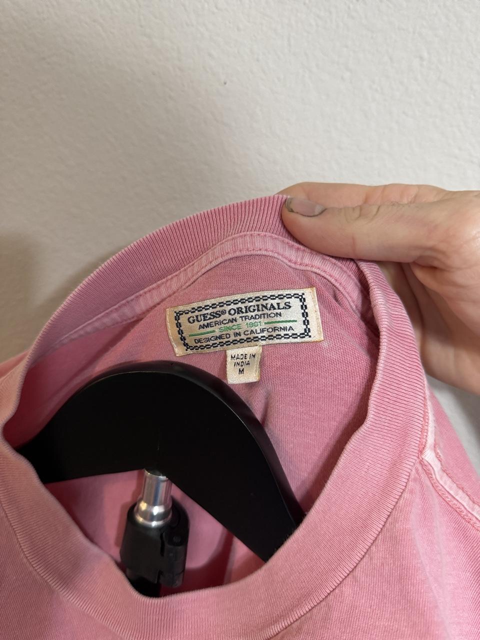 Vintage GUESS Pink shirt – Women's Used Clothing
