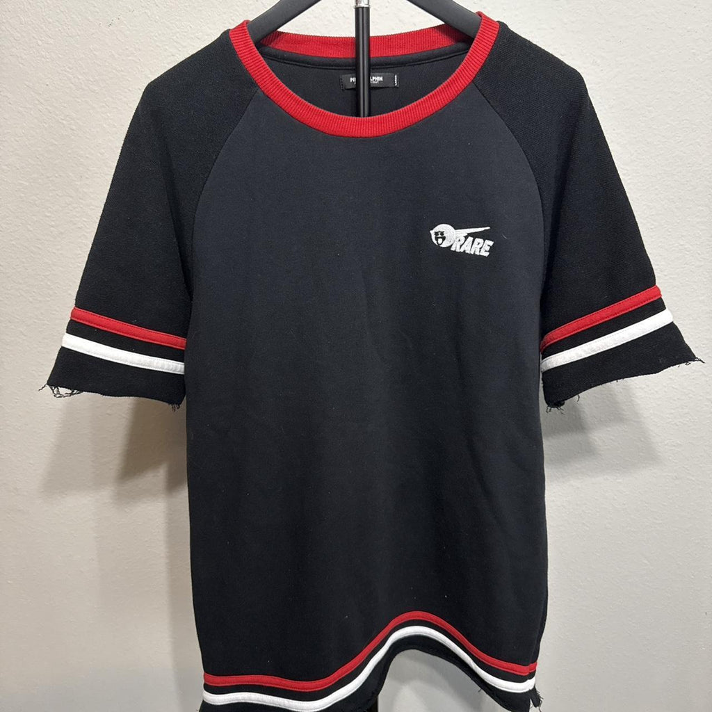 Y2K Black tee – Women's Used Clothing