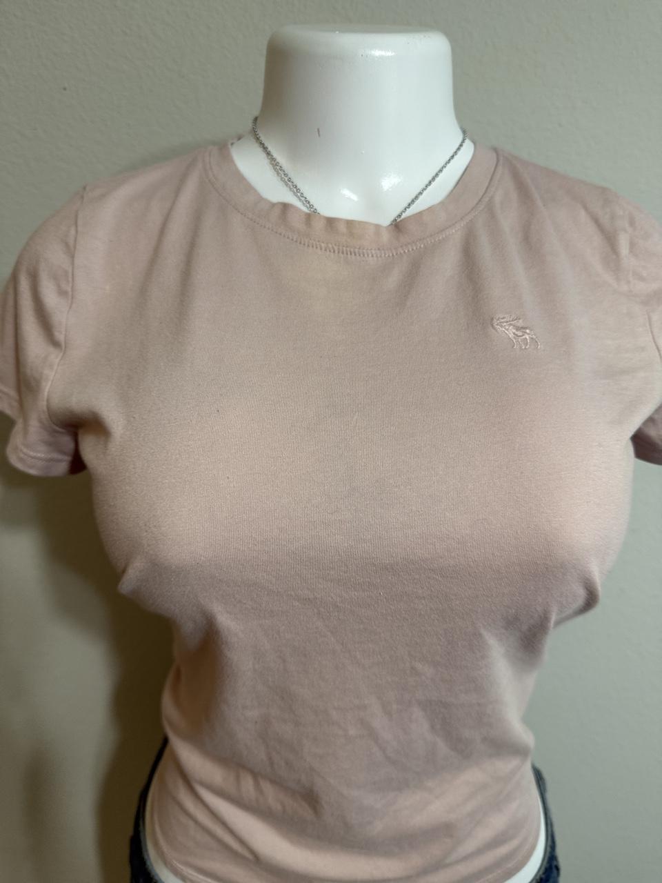 Y2K Abercrombie Kids baby tee – Women's Used Clothing