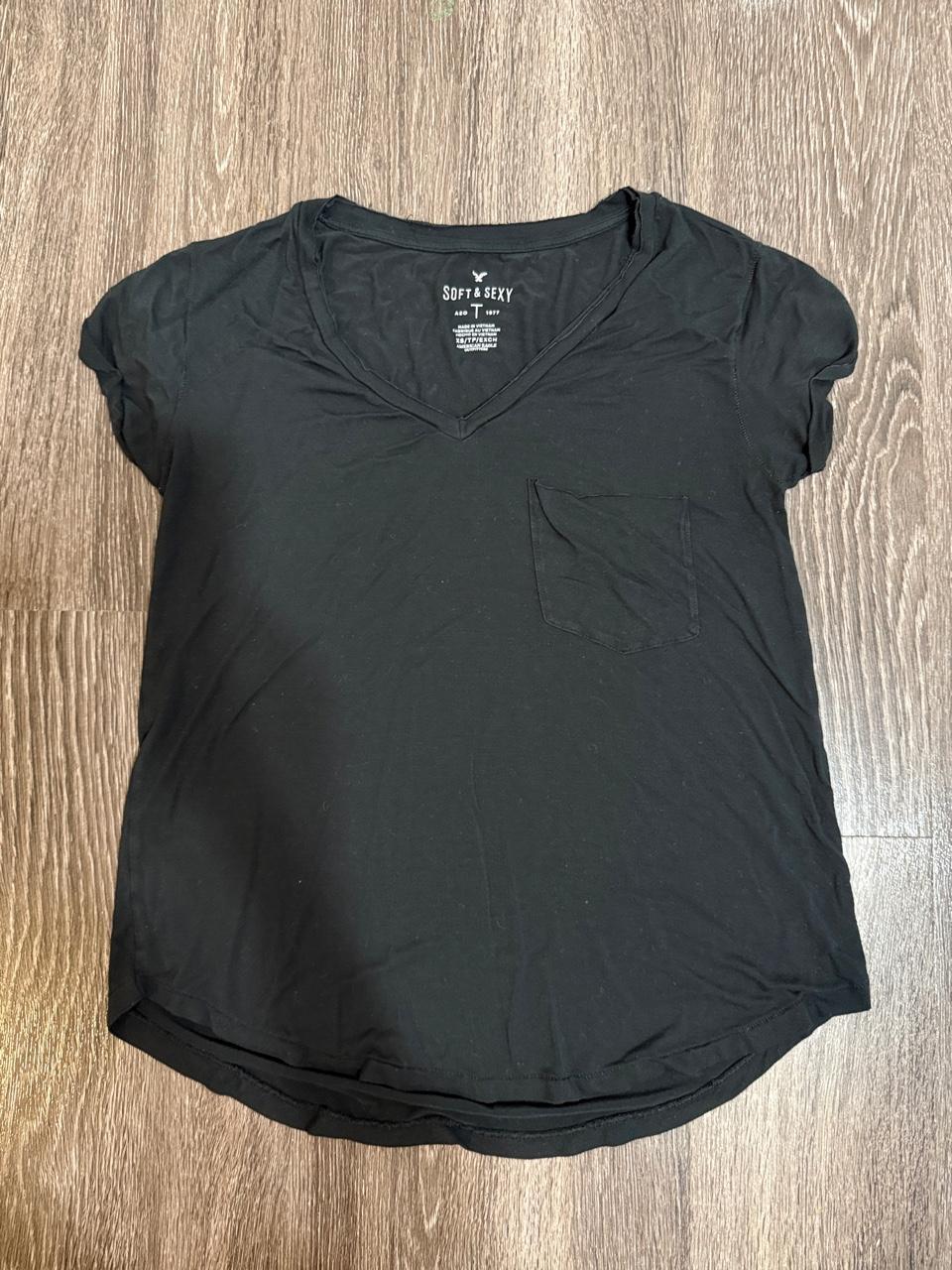 Y2K Aéropostale Black shirt – Women's Used Clothing